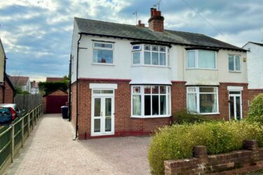 Shaftesbury Avenue, Vicars Cross, Chester