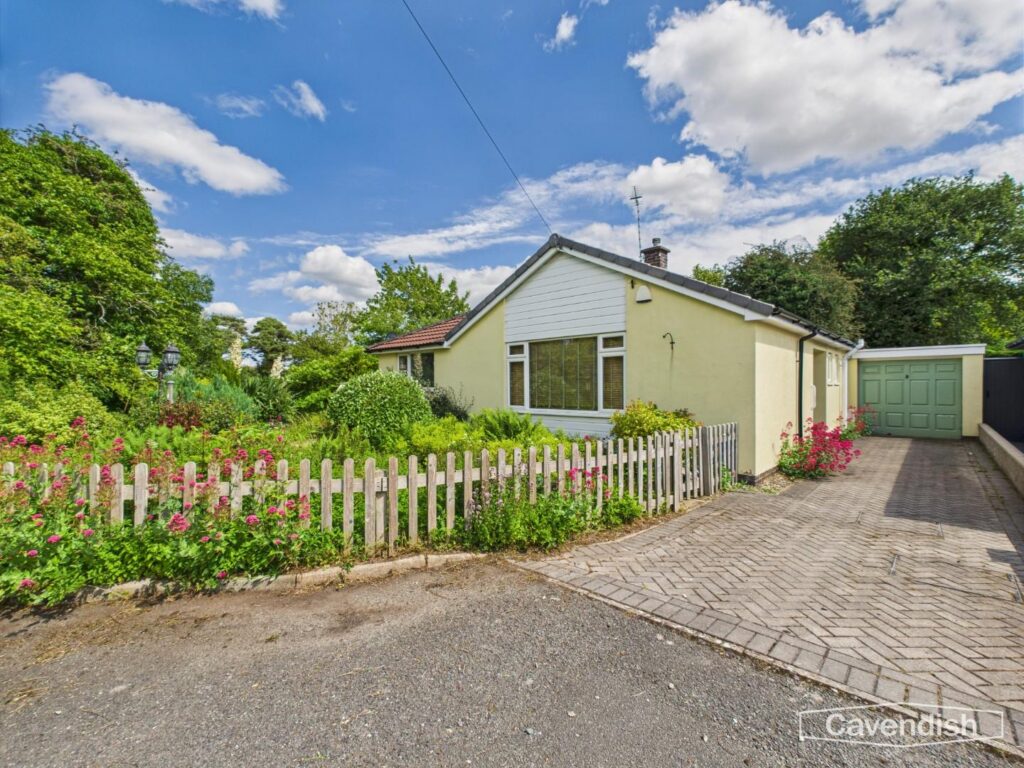 Alwyn Close, Mold, Price 295000, Bungalow - Detached 2 Bedrooms, 2 bedrooms, 2 receptions