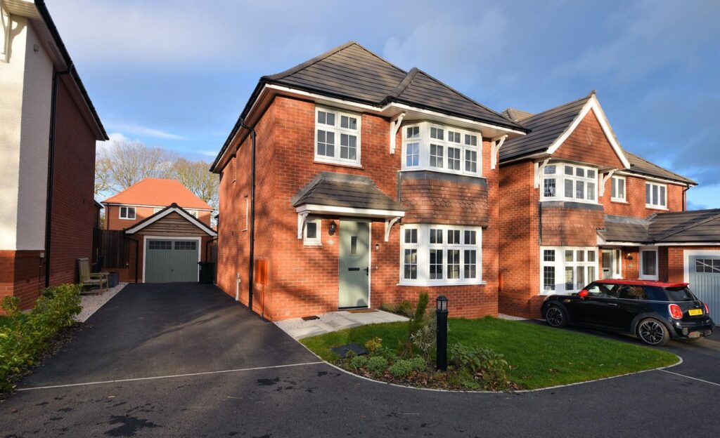 Cwrt Jones, Penymynydd, Price 375000, House 4 Bedrooms, 4 bedrooms, 1 receptions