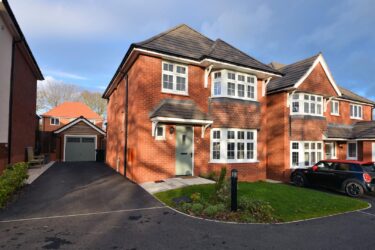 Cwrt Jones, Penymynydd