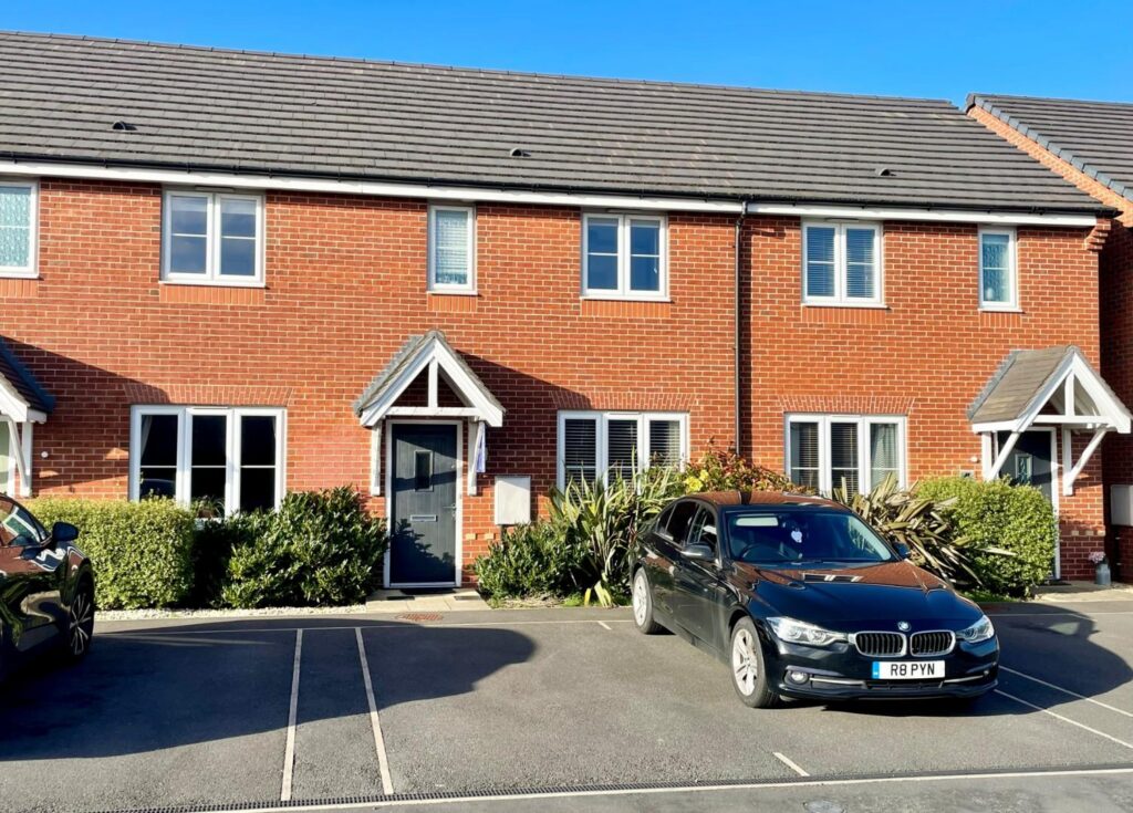 Centenary Close, Broughton, Chester, Price 215000, House - Detached 3 Bedrooms, 3 bedrooms, 2 receptions