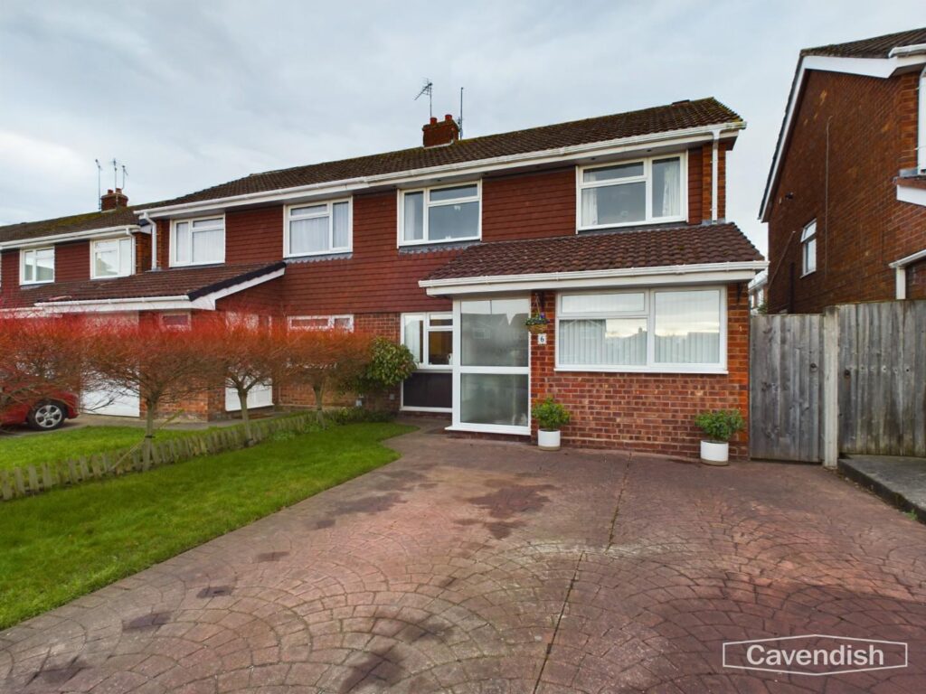 Chiltern Close, Westminster Park, Chester, NEW 325000, House - Semi-Detached 3 Bedrooms, 3 bedrooms, 1 receptions
