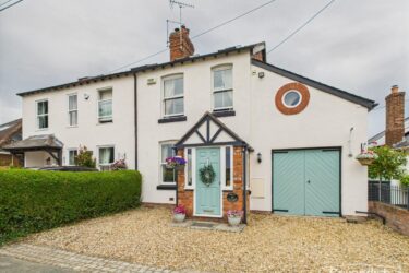 Fir Tree Lane, Littleton, Chester