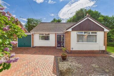 Ffordd Tirion, Sychdyn, Mold