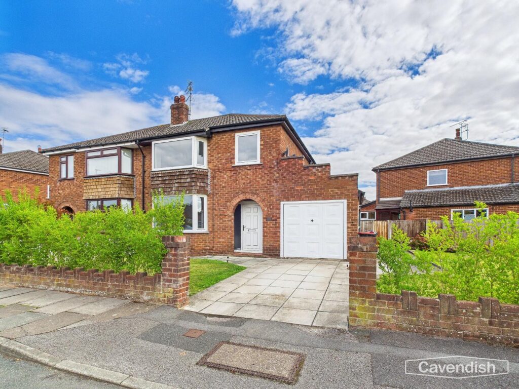 Windermere Avenue, Plas Newton, Chester, Price 325000, House - Semi-Detached 3 Bedrooms, 3 bedrooms, 2 receptions