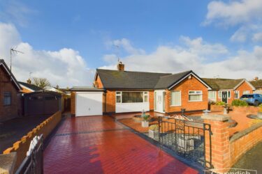 Englefield Crescent, Mynydd Isa, Mold