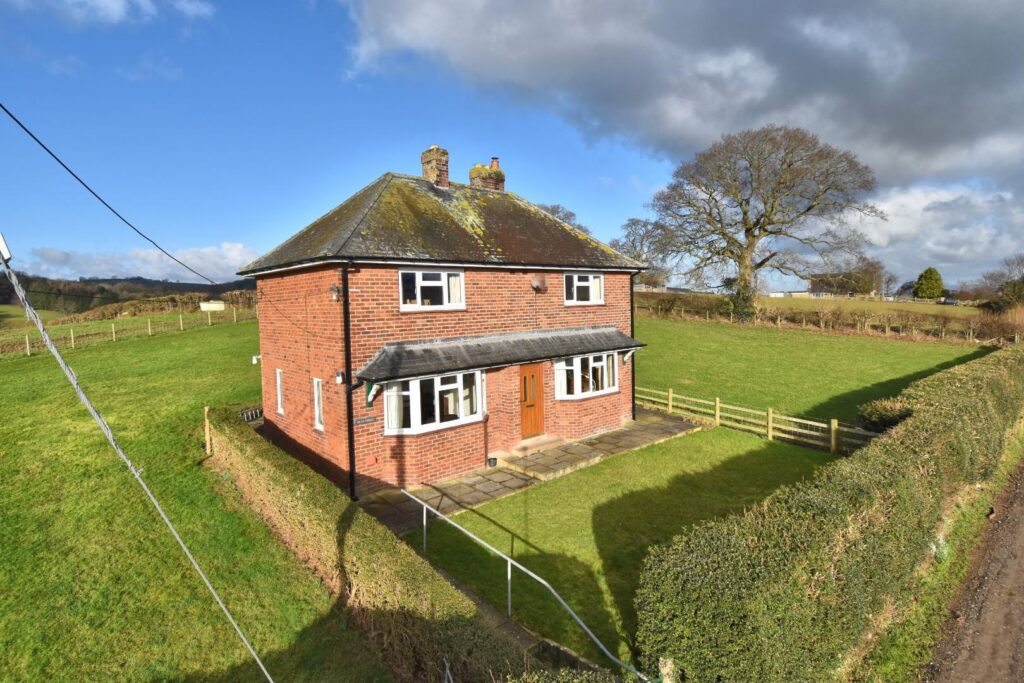 Llanfair Dyffryn Clwyd, Ruthin, Offers In The Region Of 495000, House 4 Bedrooms, 4 bedrooms, 2 receptions