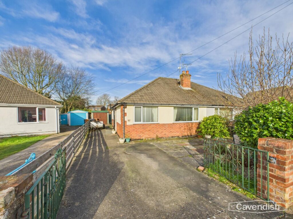 Bromfield Close, Mold, Price 180000, Bungalow - Semi Detached 2 Bedrooms, 2 bedrooms, 1 receptions