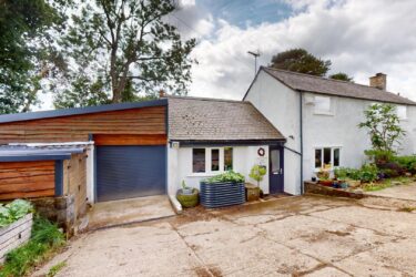 Clawddnewydd, Ruthin