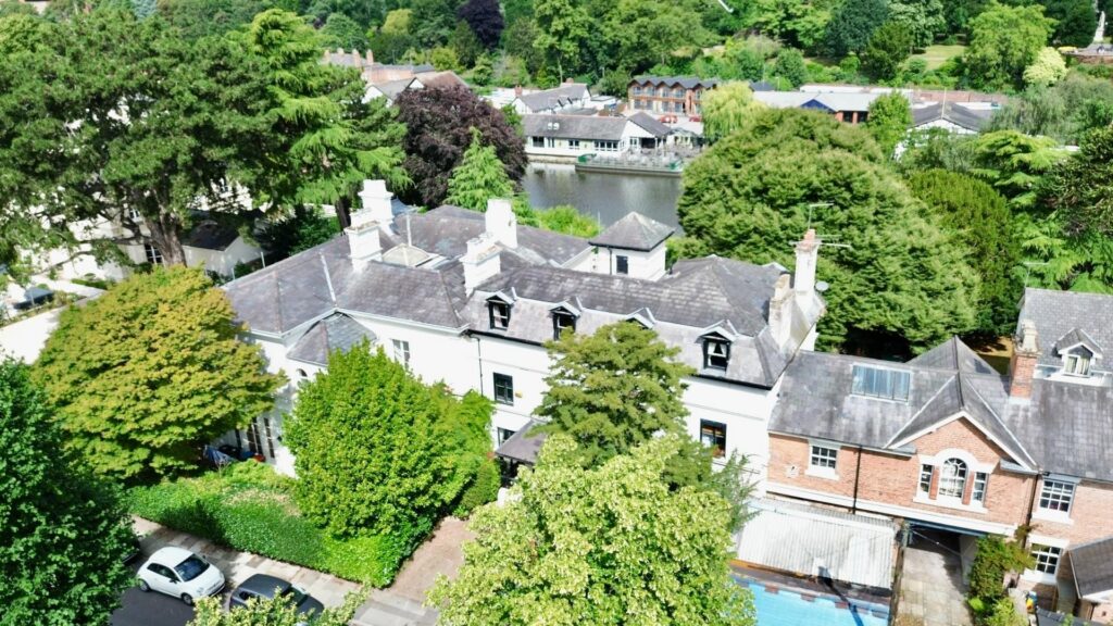 Lower Park Road, Chester, Asking Price 275000, Apartment - Penthouse 2 Bedrooms, 2 bedrooms, 2 receptions