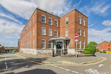Canal Street, Chester
