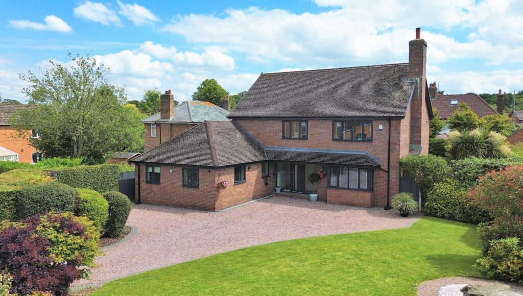 Hafod Park, Mold, Price 590000, House - Detached 5 Bedrooms, 5 bedrooms, 3 receptions