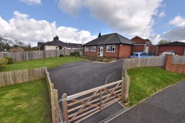 Main Road, New Brighton, Mold