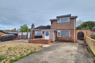 Parc Y Llan, Henllan, Denbigh