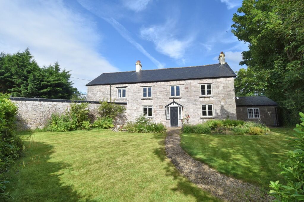 Llanrhydd, Ruthin, Offers Over 600000, House 5 Bedrooms, 5 bedrooms, 0 receptions