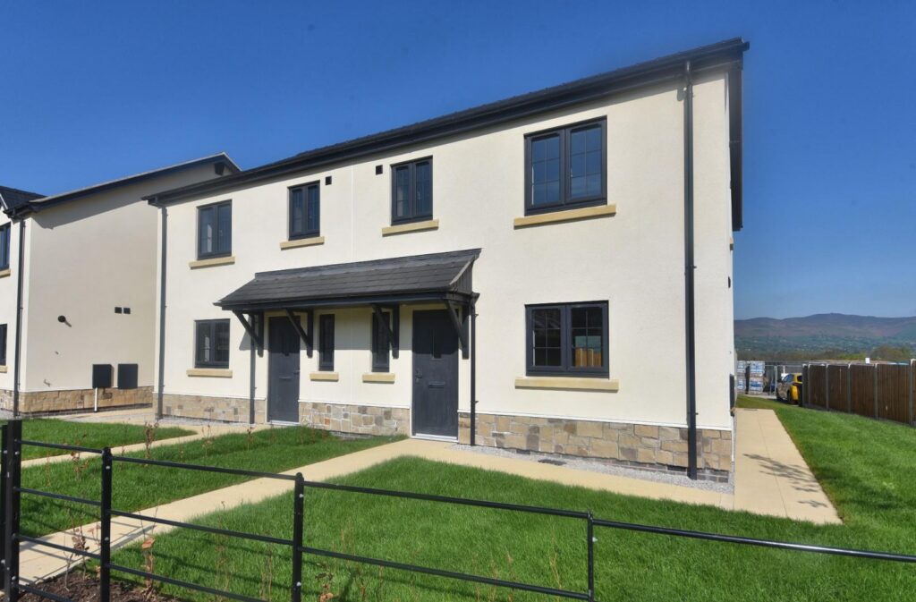 Plot 6, Cae Capel, Pentre Llanrhaeadr, Denbigh, Price 245000, House - Semi-Detached 3 Bedrooms, 3 bedrooms, 1 receptions