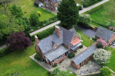 Straight Mile, Poulton, Chester