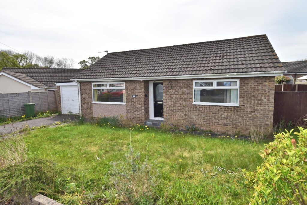Brondyffryn, St. Asaph, Offers Around 200000, Bungalow 2 Bedrooms, 2 bedrooms, 1 receptions