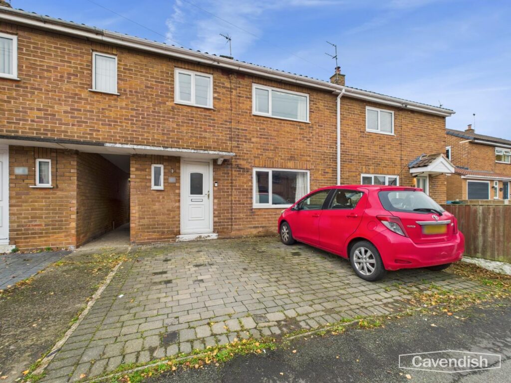 Weston Grove, Upton, Price 245000, House - Mid Terrace 3 Bedrooms, 3 bedrooms, 1 receptions