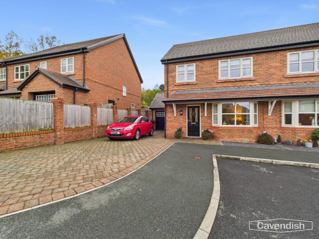 Ffordd Y Gwanwyn, Mold, Price 325000, House - Semi-Detached 3 Bedrooms, 3 bedrooms, 1 receptions