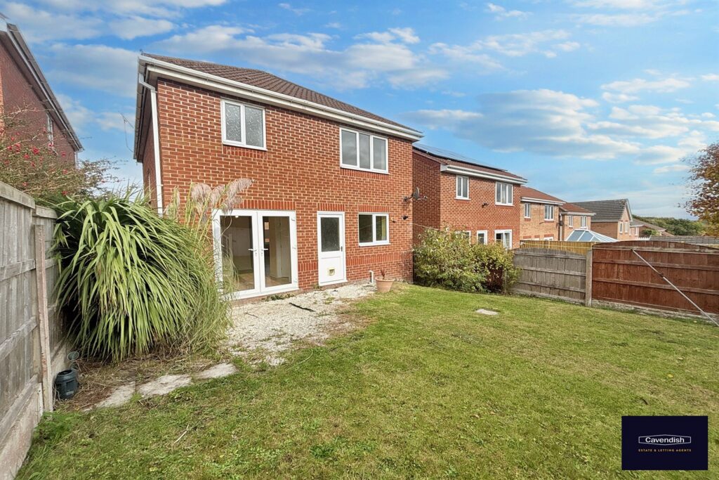 Forest Walk, Buckley, 1200, 3 Bedrooms, 3 bedrooms, 1 receptions