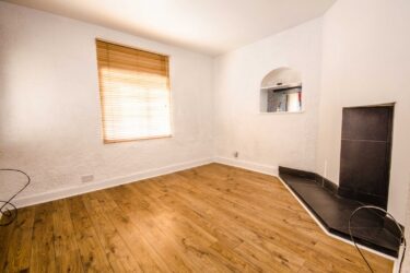 Glyn Abbott Lodge, Holywell