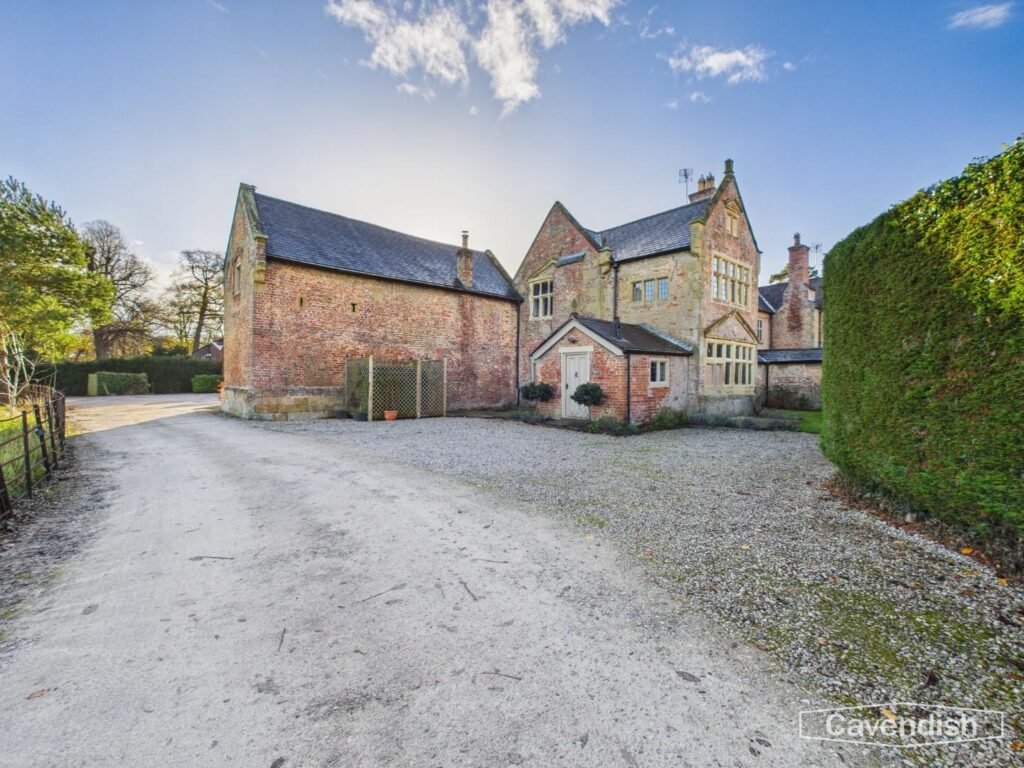 Chester Road, Rossett, Wrexham, Price 447500, House - Mid Terrace 3 Bedrooms, 3 bedrooms, 3 receptions