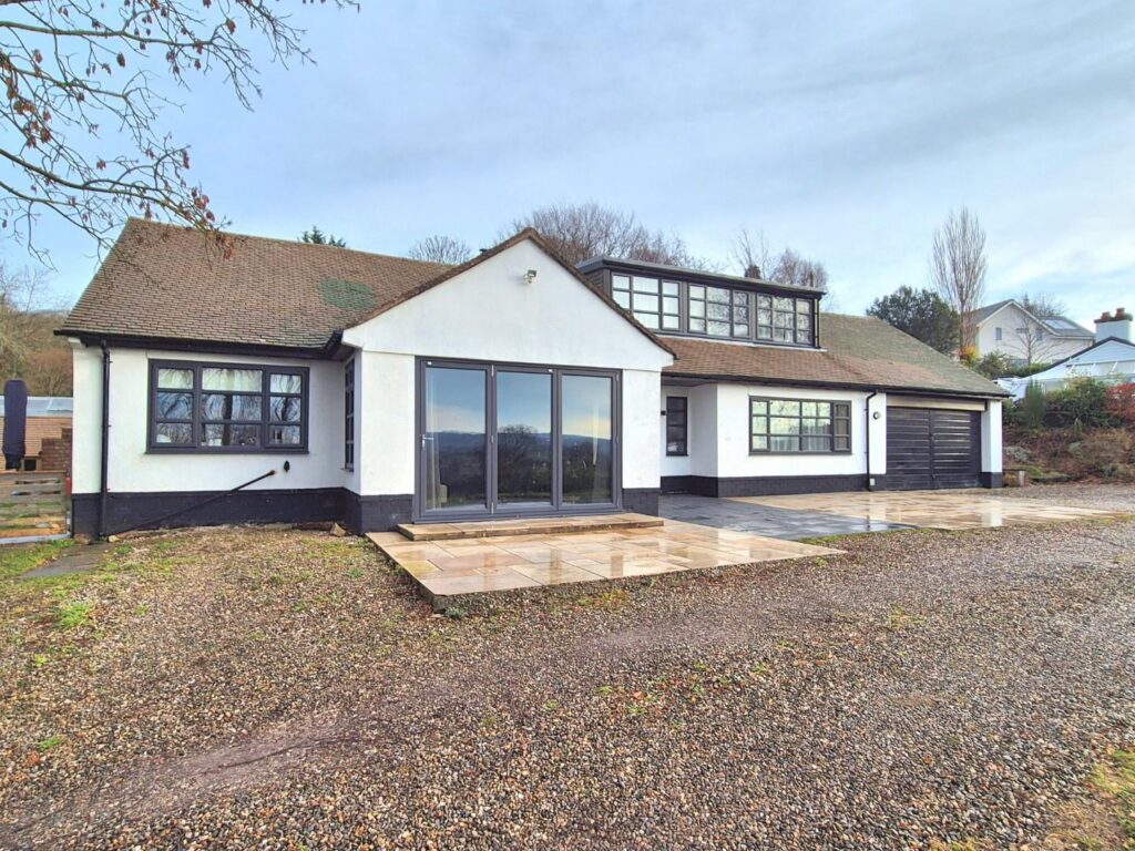 Lon Cae Glas, Llanbedr Dyffryn Clwyd, Ruthin, Offers Around 450000, Bungalow - Detached 3 Bedrooms, 3 bedrooms, 2 receptions
