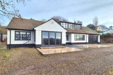 Lon Cae Glas, Llanbedr Dyffryn Clwyd, Ruthin