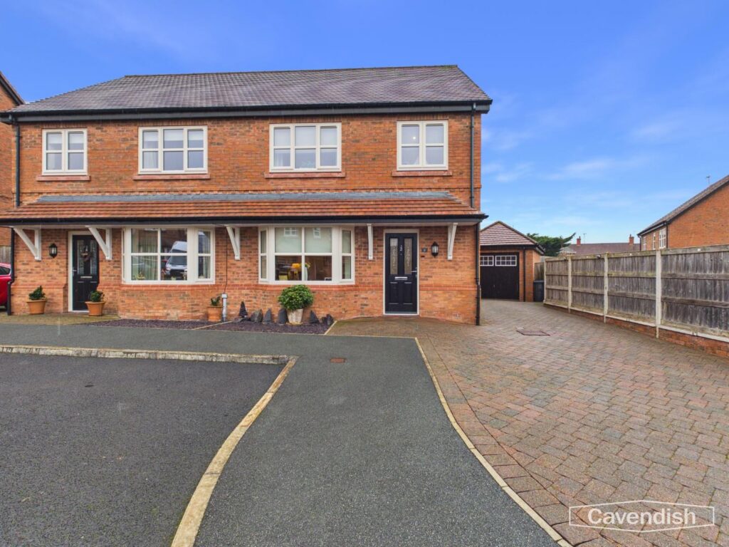 Ffordd Y Gwanwyn, Mold, NEW 315000, House - Semi-Detached 3 Bedrooms, 3 bedrooms, 1 receptions