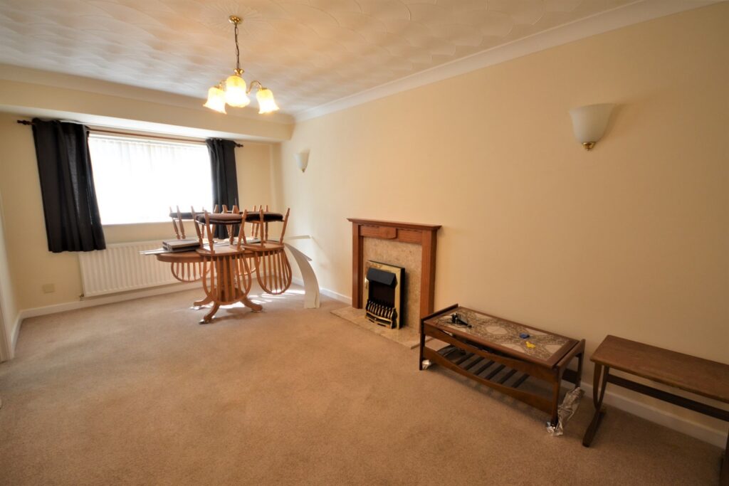 Llys Yr Efail, Mold,  775,  2 Bedrooms, 2 bedrooms, 1 receptions