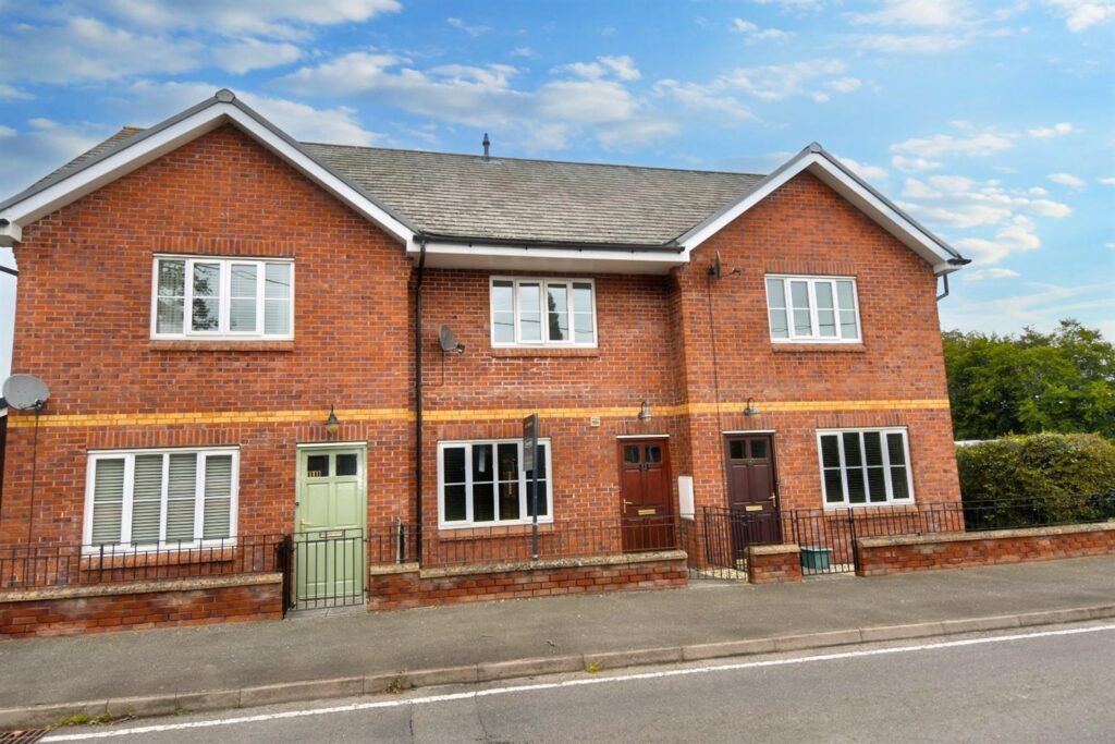 Bodfari Road, Denbigh,  925,  2 Bedrooms, 2 bedrooms, 0 receptions