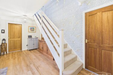 Ffordd Dawel, Sychdyn, Mold