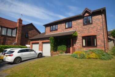 Tushingham Close, Great Boughton, Chester