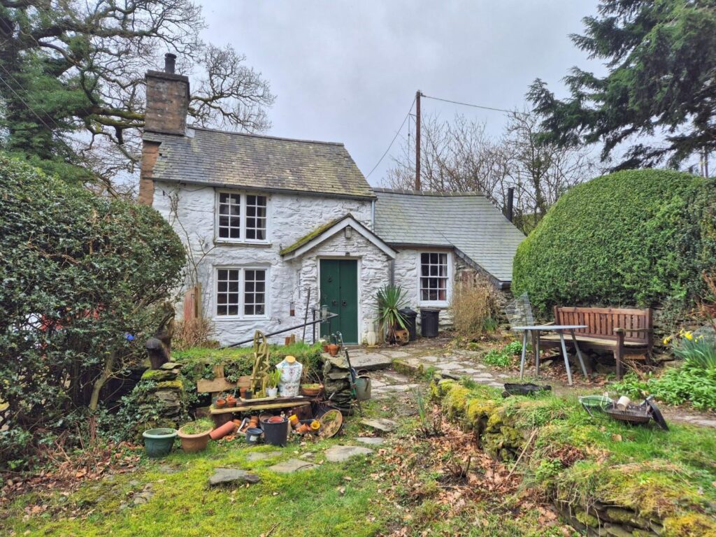 Llandrillo, Corwen, Offers Around 350000, Cottage - Detached 2 Bedrooms, 2 bedrooms, 2 receptions