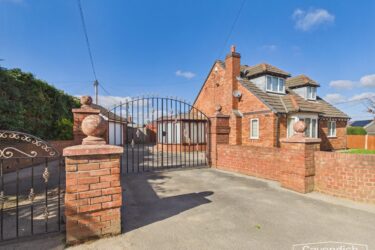 Gegin Lane, Croeshowell, Llay