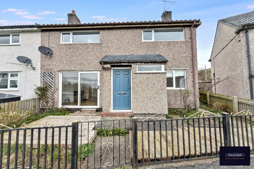 Maesafallen Estate, Corwen,  850,  3 Bedrooms, 3 bedrooms, 1 receptions