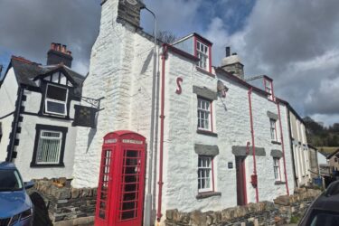 Llandderfel, Bala