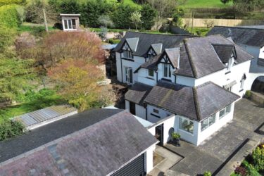 Llanbedr Dyffryn Clwyd, Ruthin