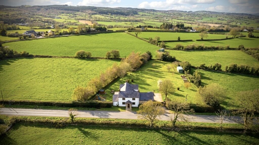Ffordd Y Rhos, Treuddyn, Mold, Offers Over 625000, House - Detached 5 Bedrooms, 5 bedrooms, 3 receptions