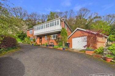 Rhyddyn Hill., Caergwrle, Wrexham