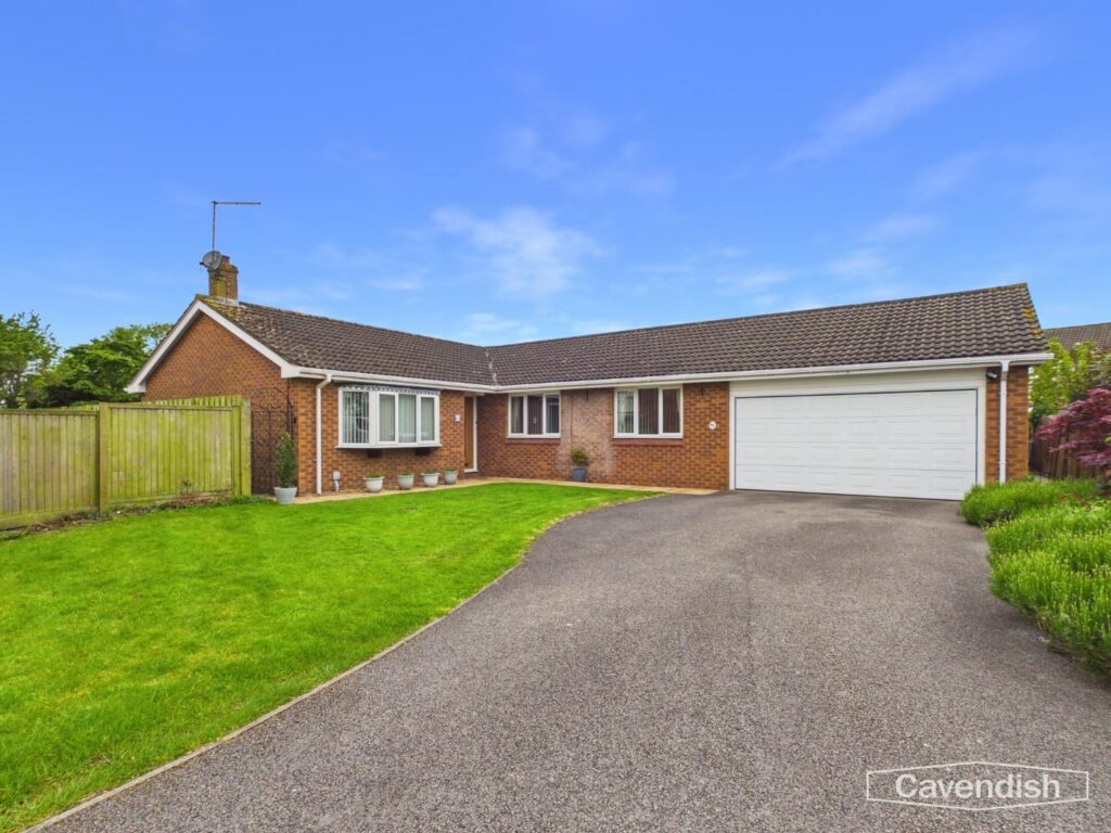 Penfold Way, Dodleston, Chester, Offers Over 500000, Bungalow - Detached 4 Bedrooms, 4 bedrooms, 2 receptions