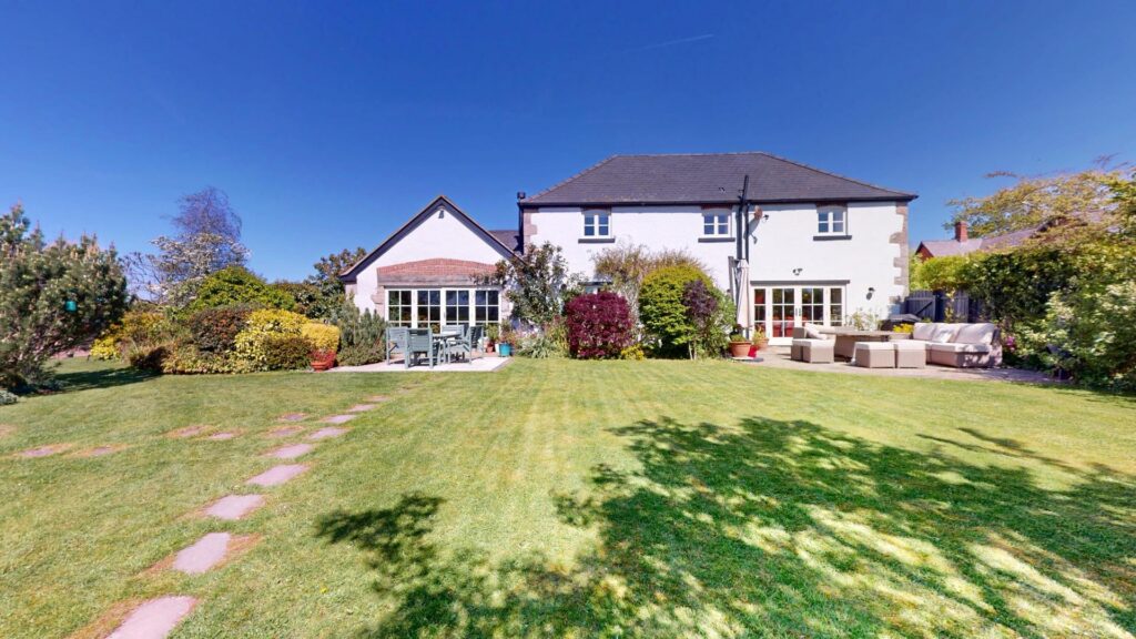 Llandyrnog, Denbigh, Price 580000, Barn Conversion 3 Bedrooms, 3 bedrooms, 2 receptions