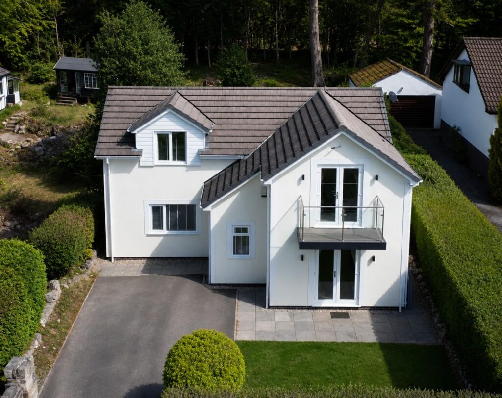 Cefn Bychan Road, Pantymwyn, Mold, NEW 375000, House - Detached 2 Bedrooms, 2 bedrooms, 2 receptions