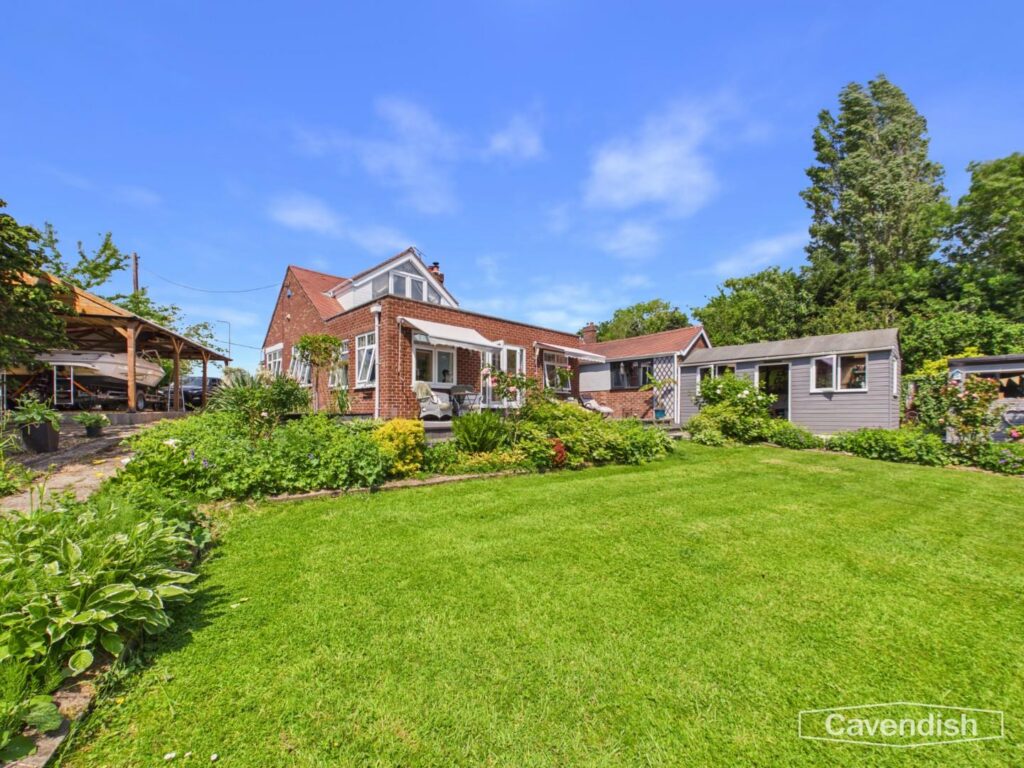 Liverpool Road, Moston, Chester, NEW 725000, Bungalow 4 Bedrooms, 4 bedrooms, 3 receptions