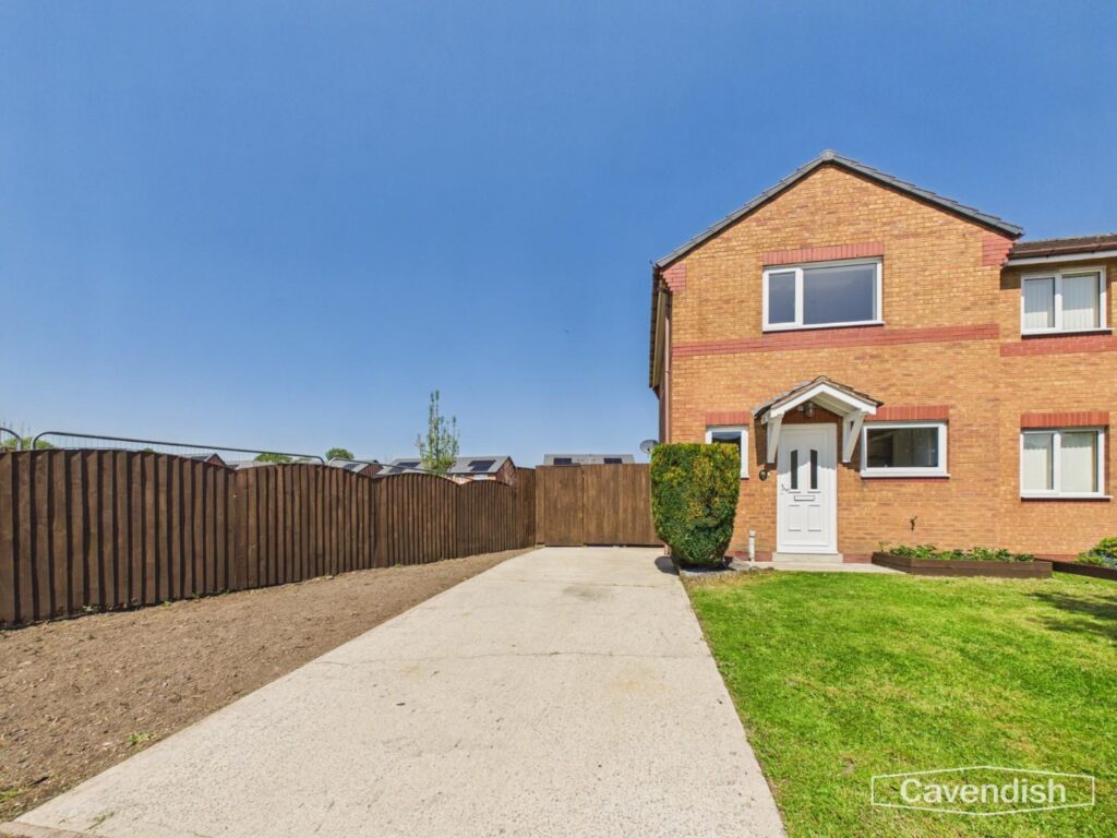 Cae Isa, New Brighton, Mold, Offers Over 150000, House - End Terrace 2 Bedrooms, 2 bedrooms, 1 receptions
