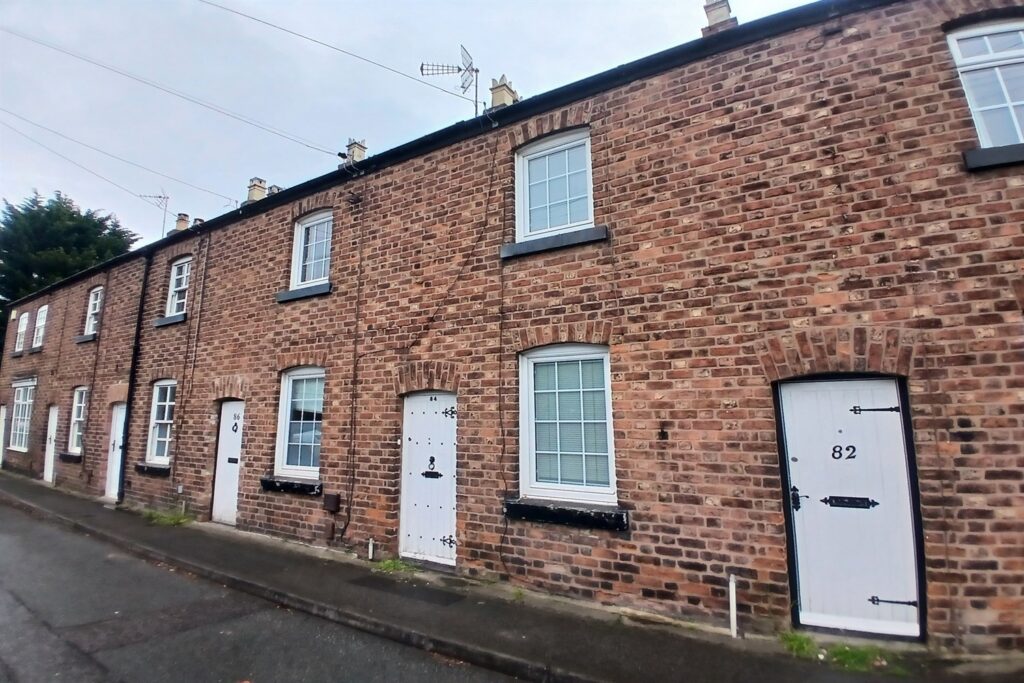 Heath Road, Chester, 1100, 2 Bedrooms, 2 bedrooms, 1 receptions