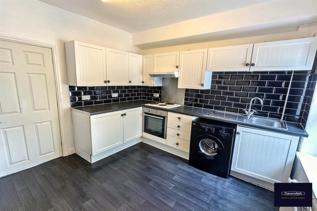 Brunswick Road, Buckley, 825, 2 Bedrooms, 2 bedrooms, 1 receptions