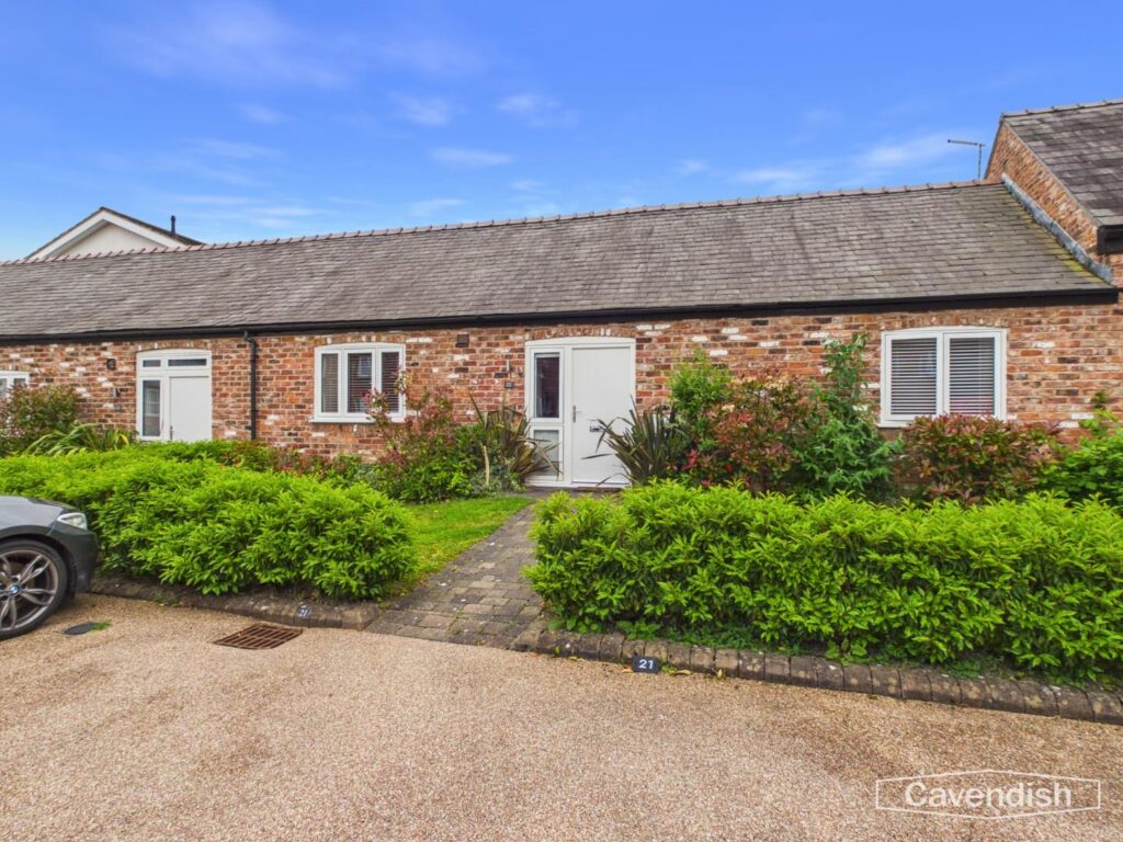 William Wild Drive, Mollington, Chester, Price 275000, Barn Conversion 2 Bedrooms, 2 bedrooms, 1 receptions