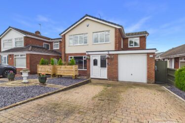 Radnor Drive, Westminster Park, Chester